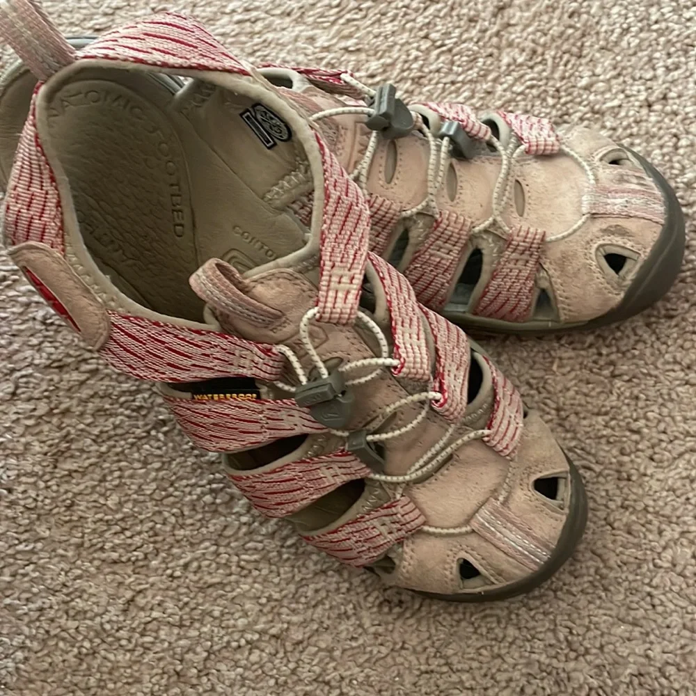 Keen waterproof sandals - Picture 4 of 9